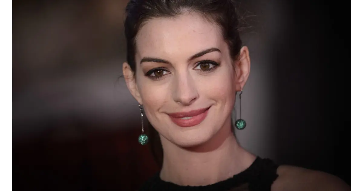 Anne Hathaway | Biography, Films, Plays, & Facts Networth